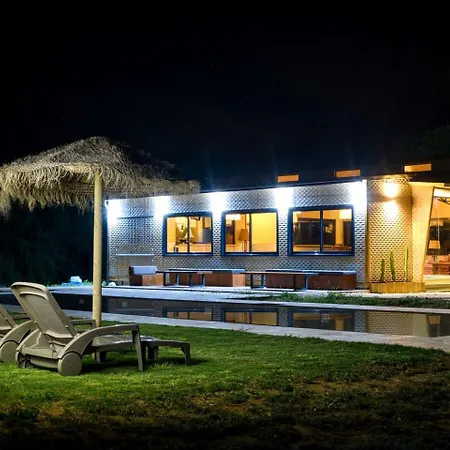Holiday home Airstream Oasis: Unique Retreat Near Andalucia's Beaches And Nature Haven!