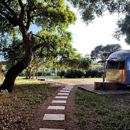 Airstream Oasis: Unique Retreat Near Andalucia's Beaches And Nature Haven! El Soto