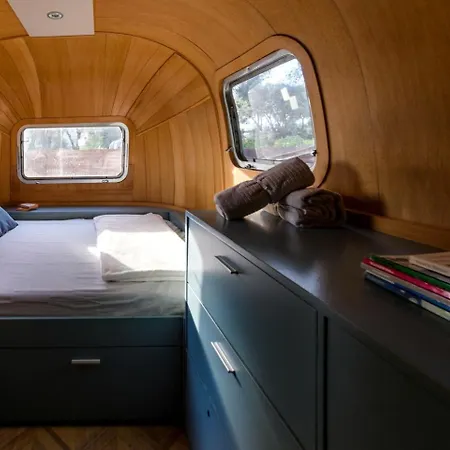Airstream Oasis: Unique Retreat Near Andalucia's Beaches And Nature Haven! * El Soto