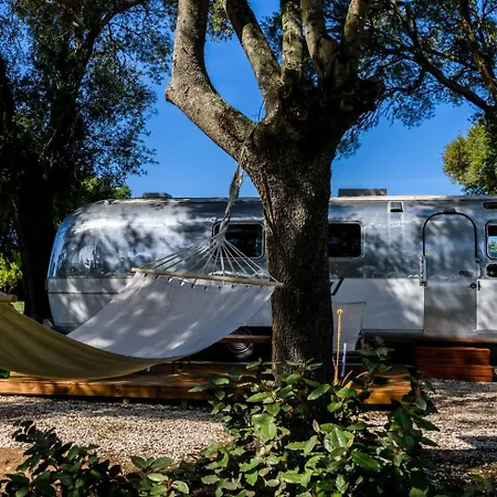 Airstream Oasis: Unique Retreat Near Andalucia's Beaches And Nature Haven! Holiday home
